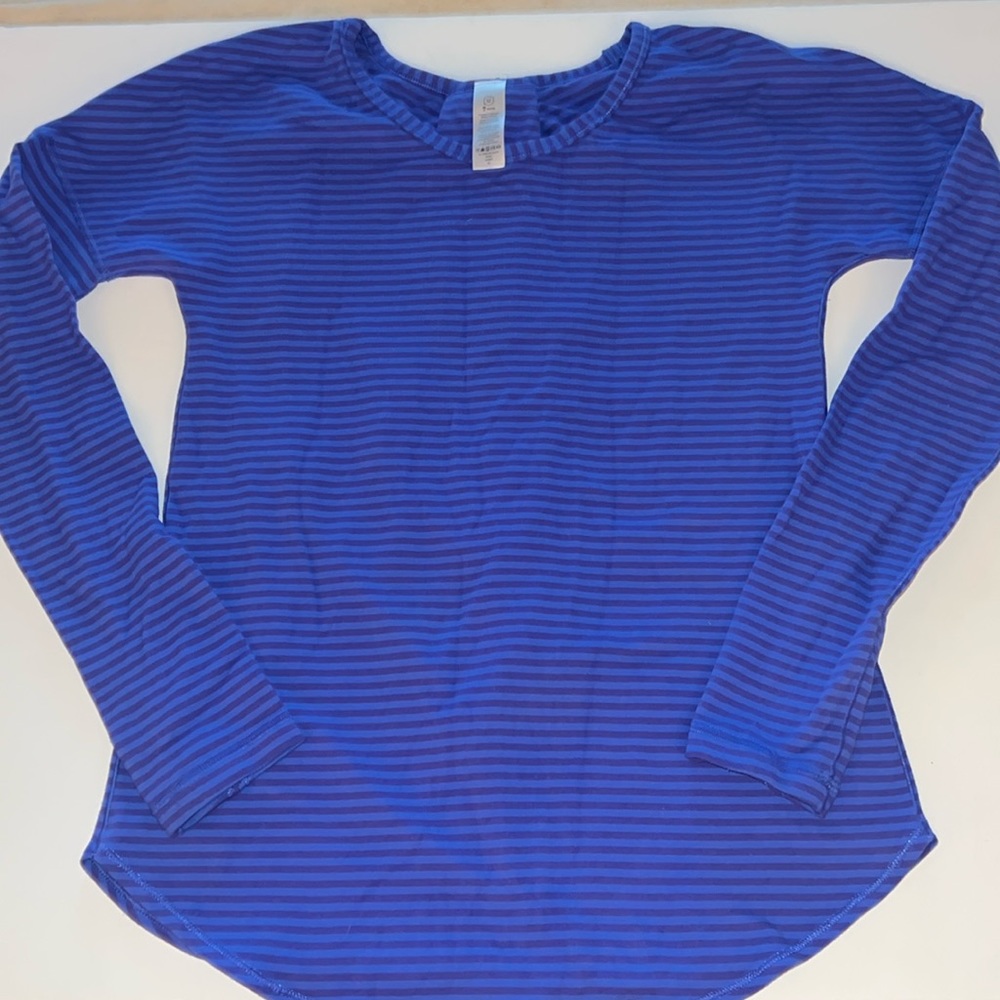Ivivva Blue & Navy Striped Long Sleeve Top